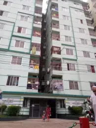 Urgent flat sale 950 sqft